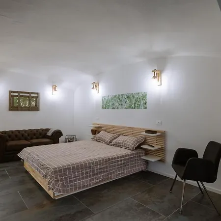 Apartamento Maneki Serra 1/2d Bolonia